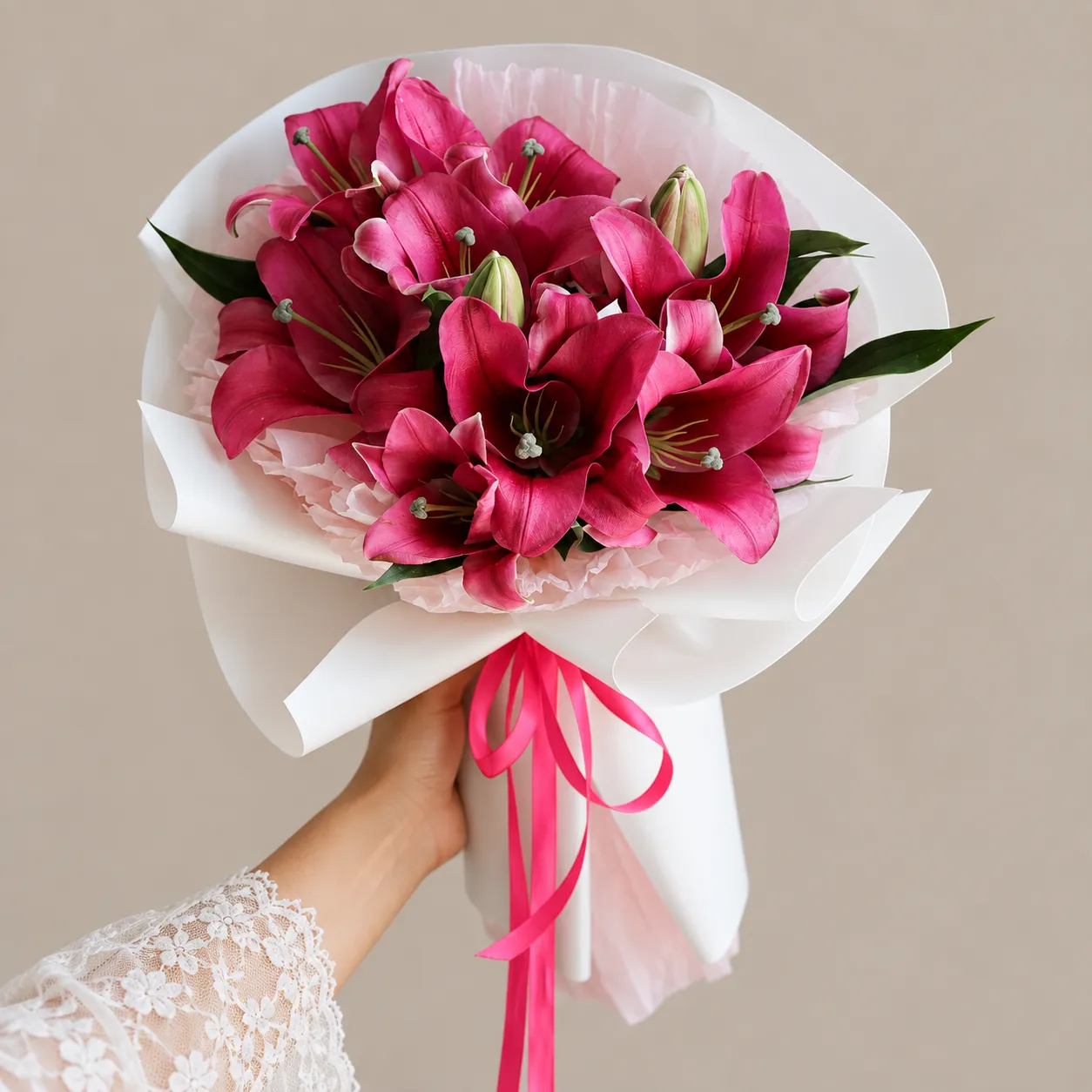 دسته گل لیلیوم عنابی